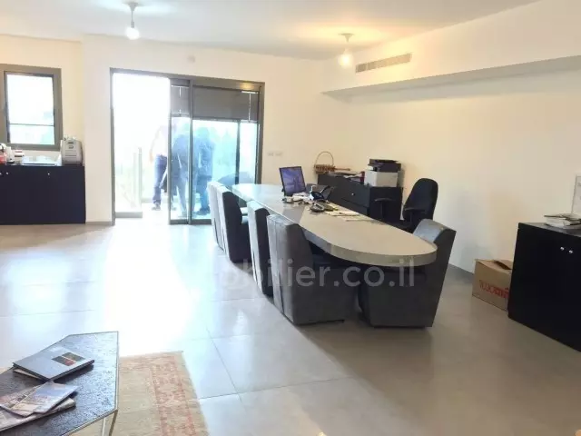 Appartement 4 pièces  Jerusalem Centre Ville 1-IBL-2438