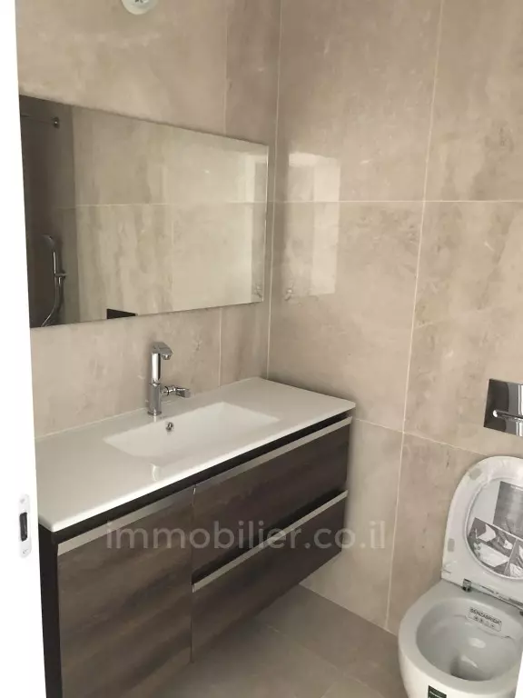 Appartement 3 pièces  Jerusalem Mamila 144-IBL-553