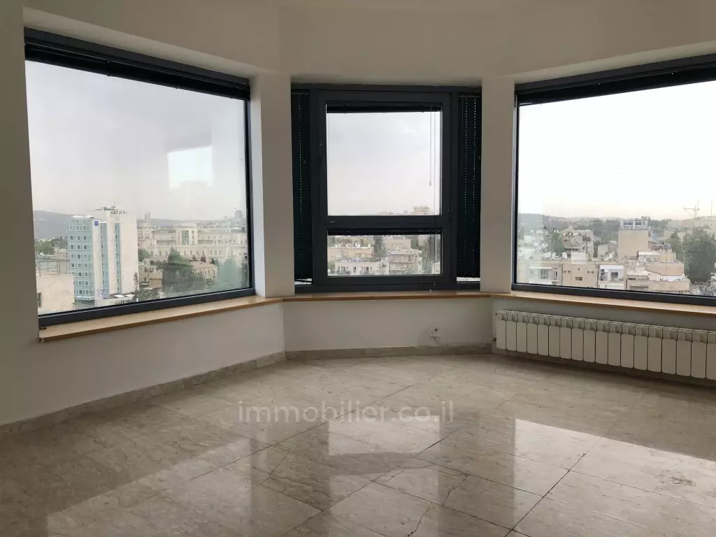 Appartement 5 pièces  Jerusalem Centre Ville 144-IBL-554