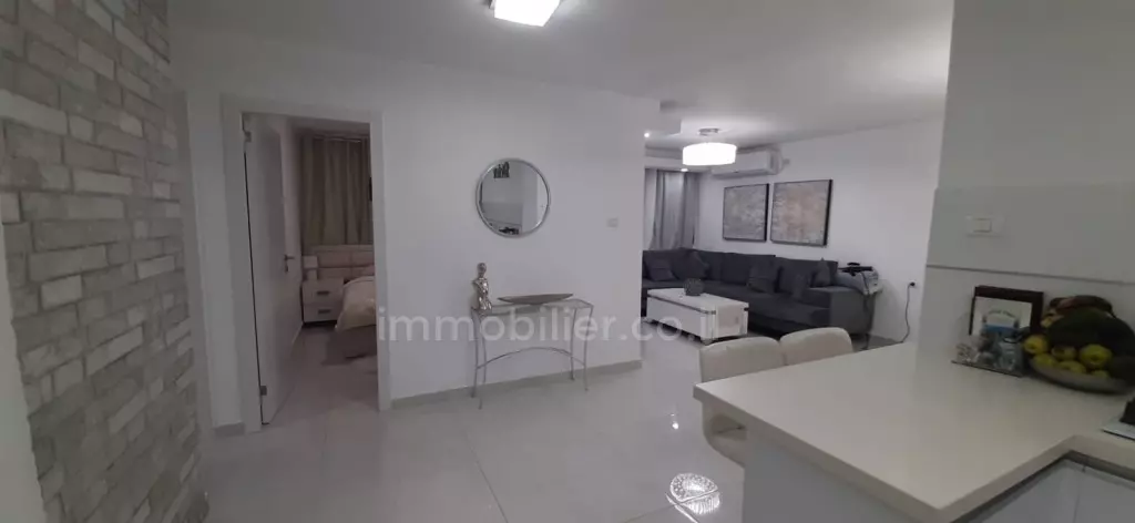 Appartement 4 pièces  Ashdod Het 15-IBL-2735