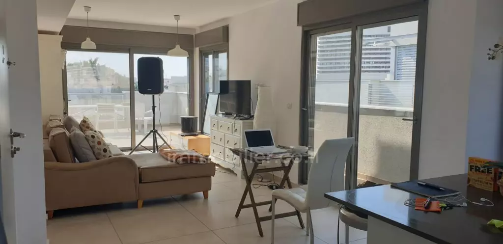 Duplex 4 pièces  Tel Aviv quart de la mer 175-IBL-2560