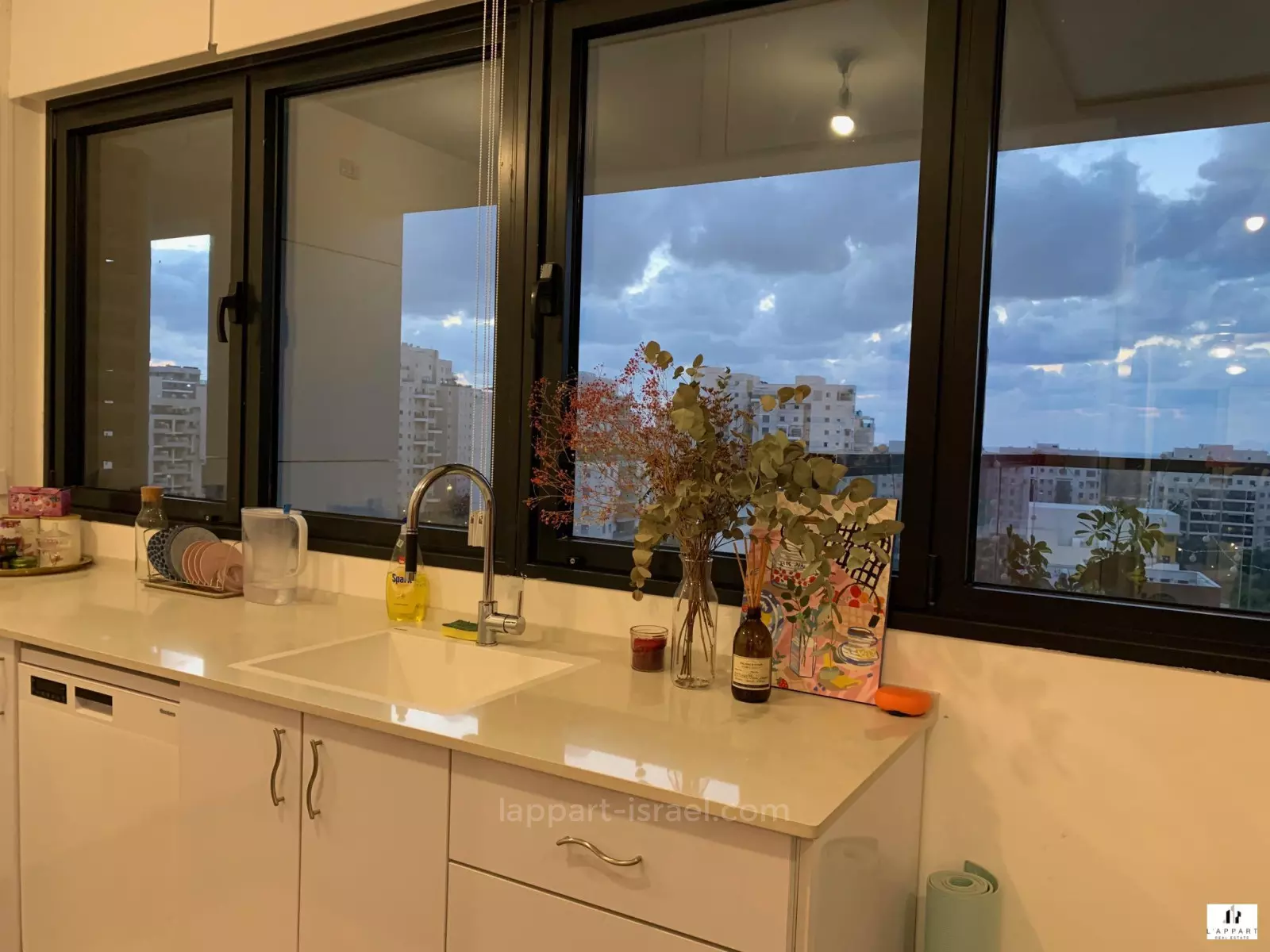 Appartement 4 pièces  Tel Aviv Ramat Aviv Gimel 175-IBL-2991