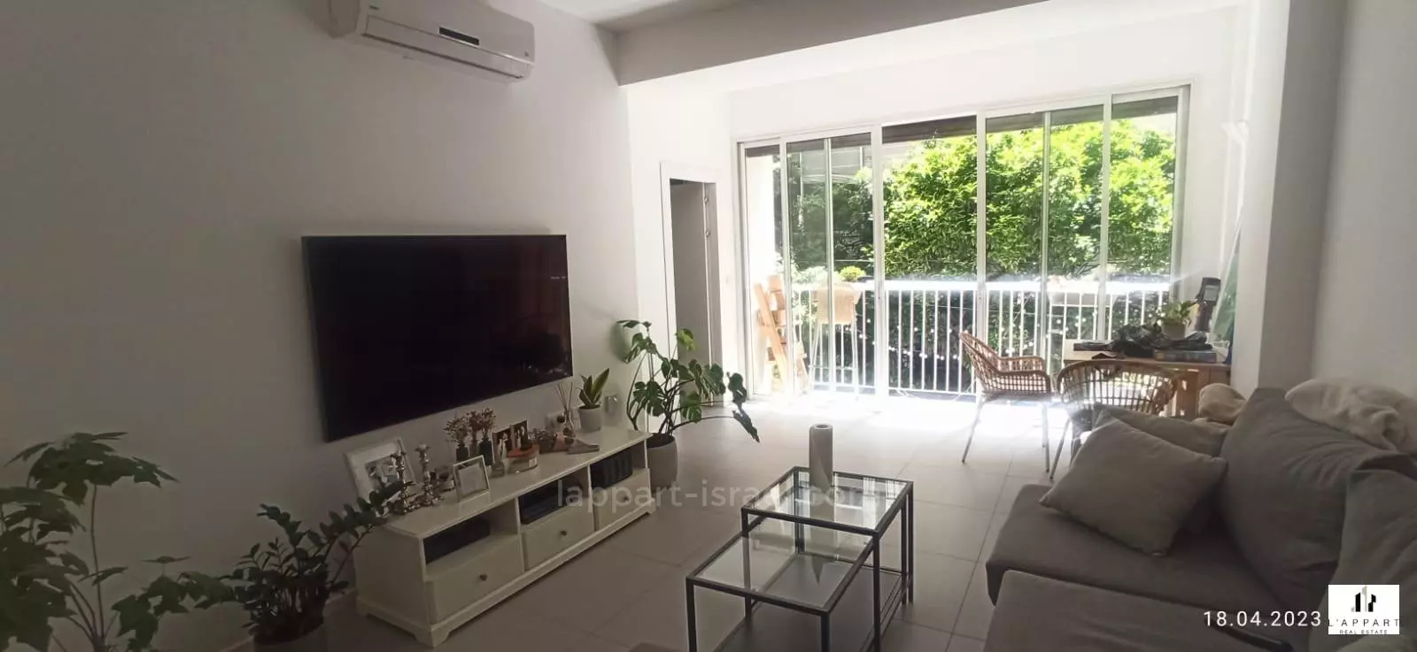 Appartement 2.5 pièces  Tel Aviv Bazel 175-IBL-3184