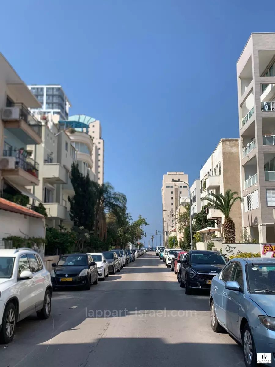 Appartement 2 pièces  Tel Aviv quart de la mer 175-IBL-3289