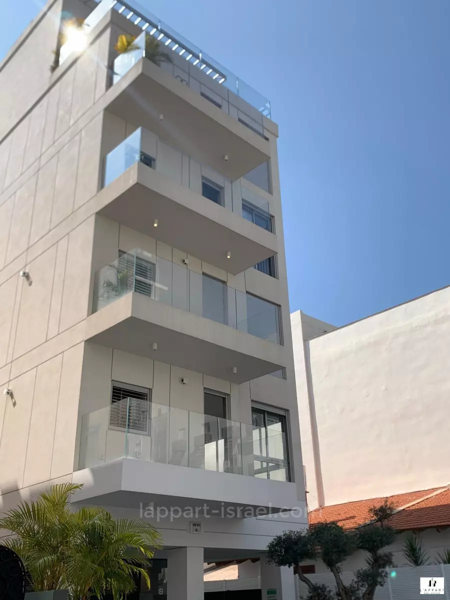 Appartement 2 pièces  Tel Aviv quart de la mer 175-IBL-3289