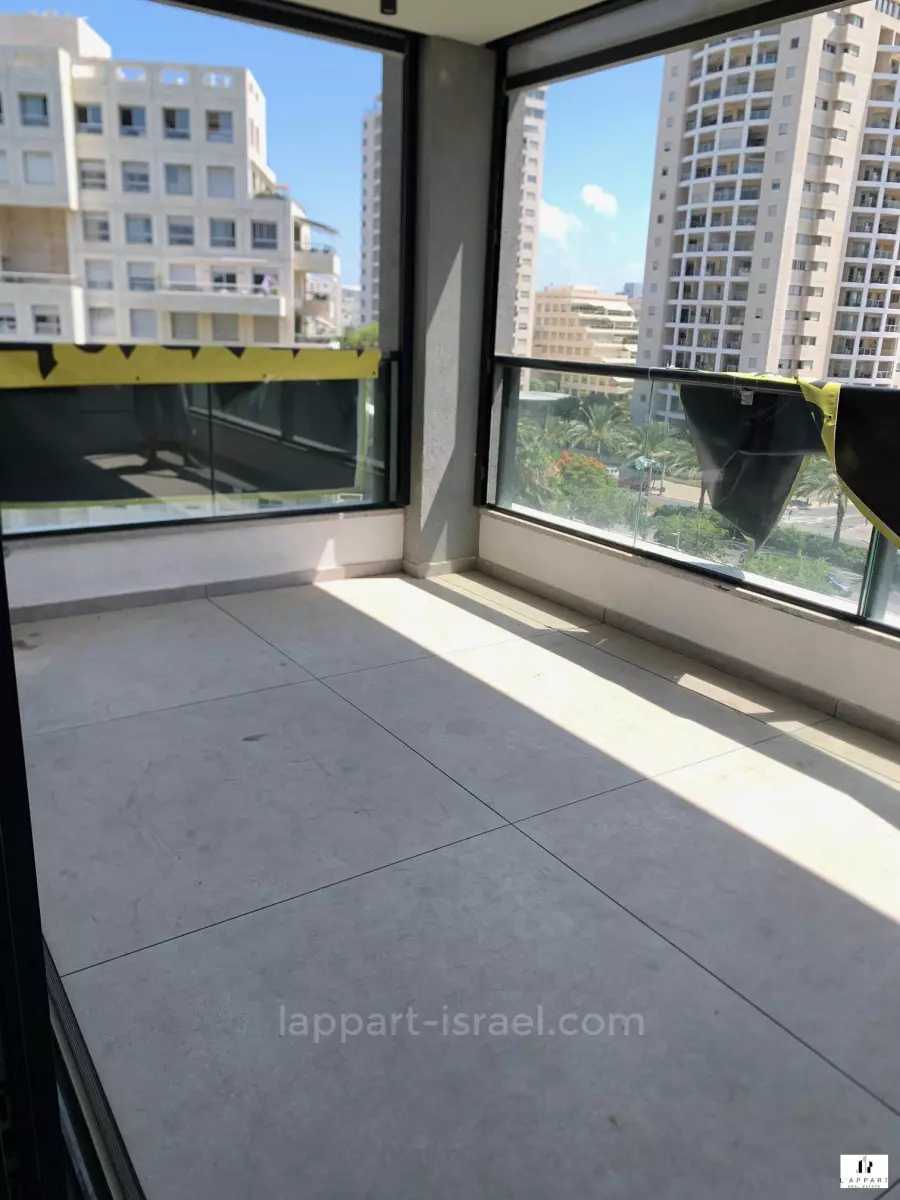 Appartement 5 pièces  Tel Aviv Ramat Aviv 175-IBL-3357