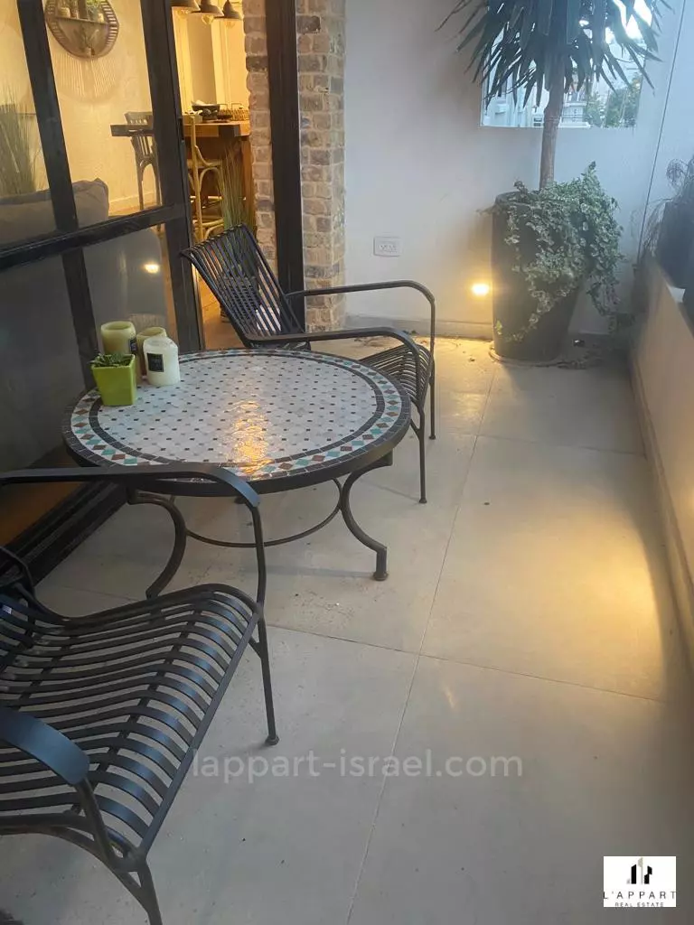 Appartement 3 pièces  Tel Aviv quart de la mer 175-IBL-3362