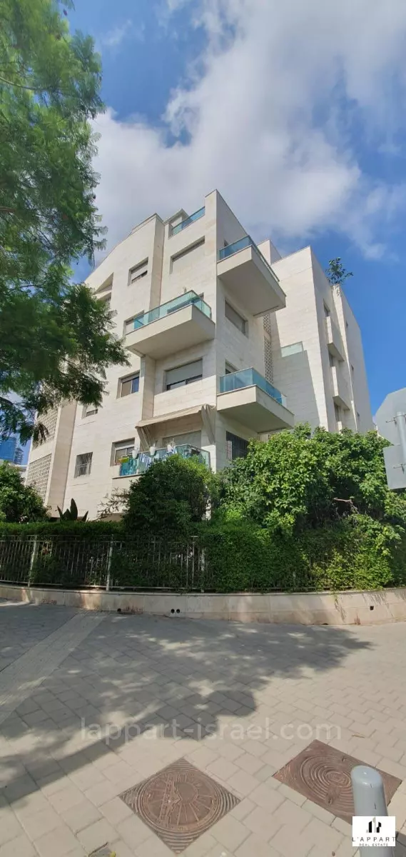 Appartement 3 pièces  Tel Aviv Centre Ville 175-IBL-3379