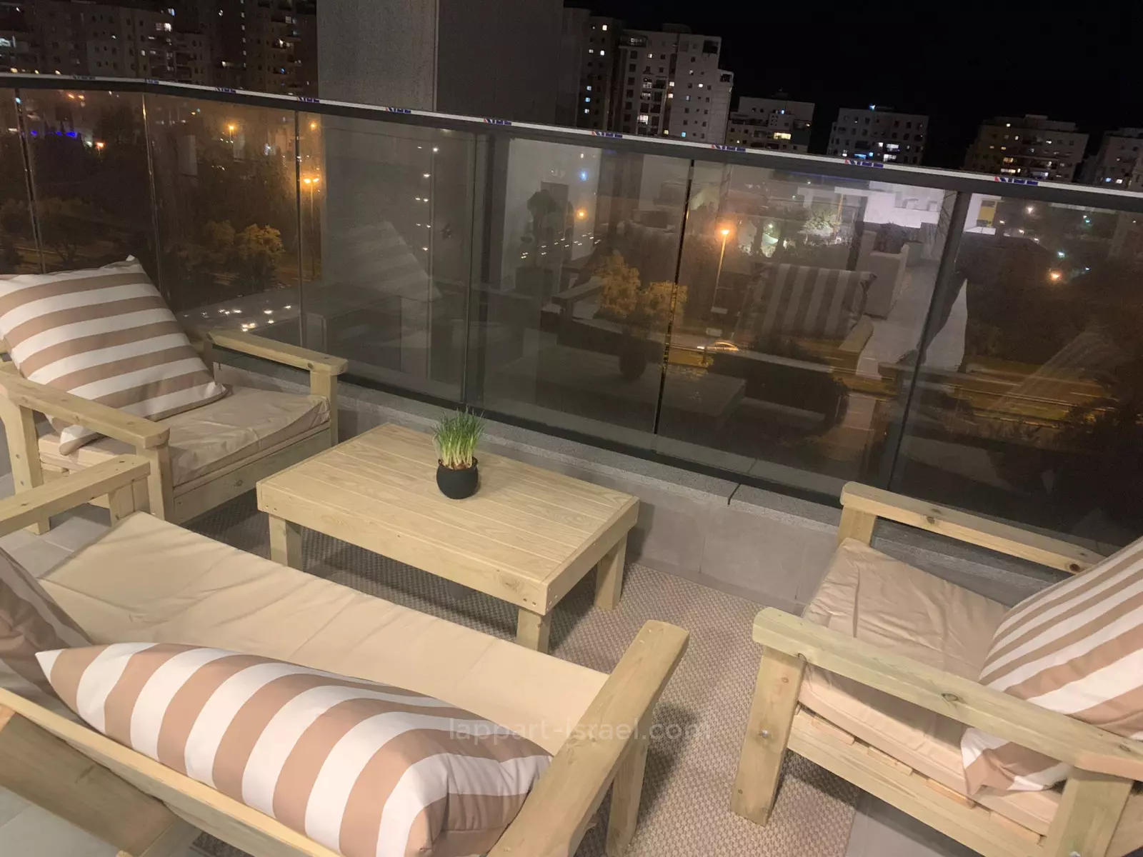 Appartement 4 pièces  Tel Aviv Ramat Aviv 175-IBL-3440