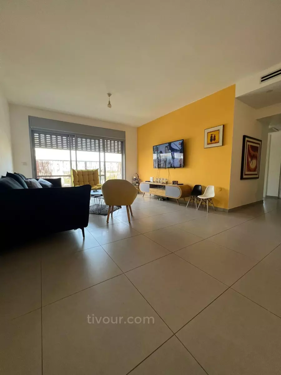 Appartement 4 pièces  Netivot Kiryat Menahem 210-IBL-2000