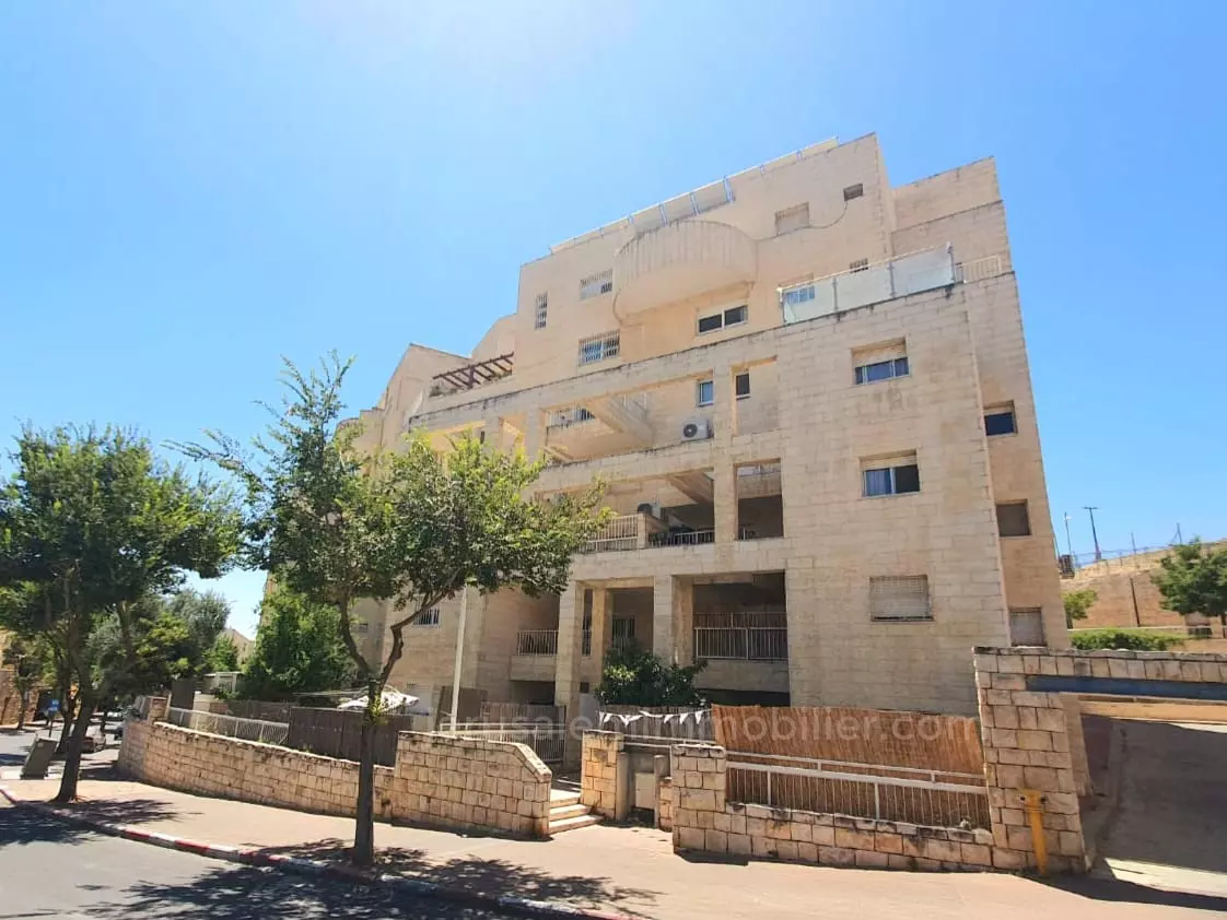 Appartement 3 pièces  Jerusalem Har Homa 226-IBL-1801