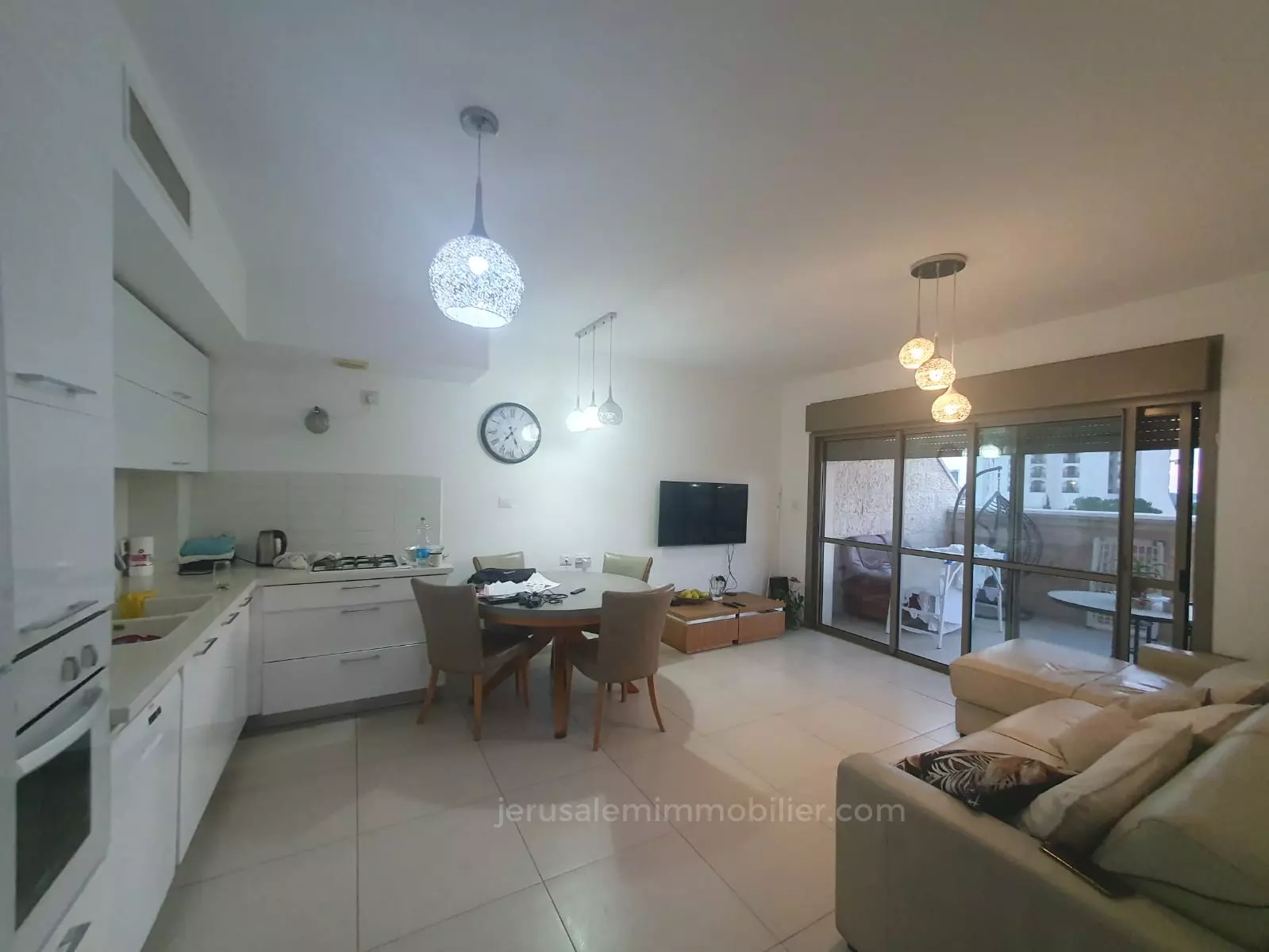 Appartement 3 pièces  Jerusalem Kiryat haleum 226-IBL-1811