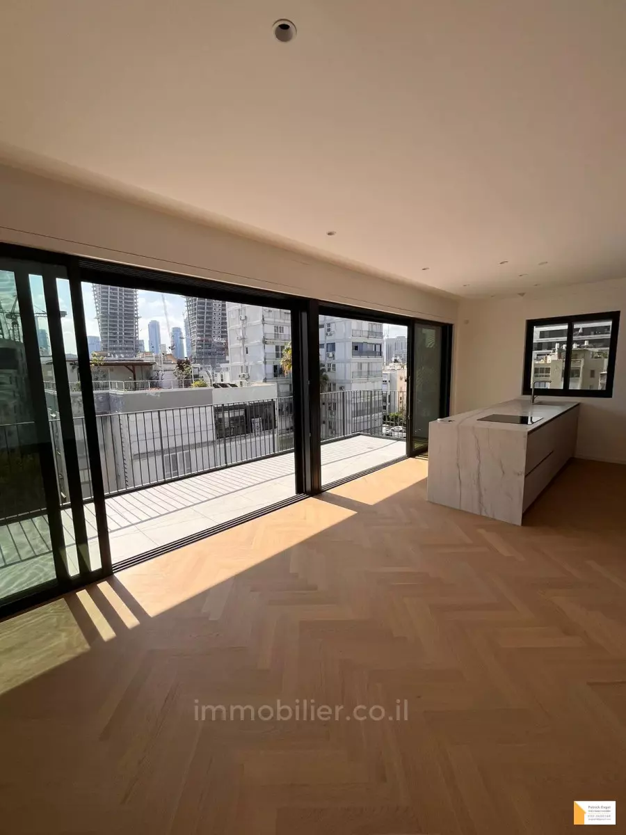 Appartement 4 pièces  Tel Aviv Centre Ville 232-IBL-3827