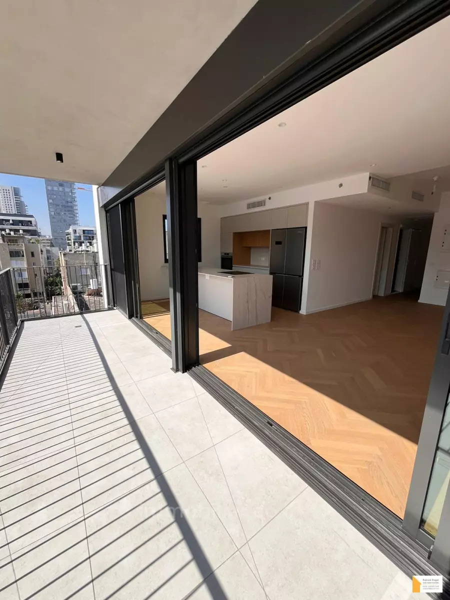 Appartement 4 pièces  Tel Aviv Centre Ville 232-IBL-3827