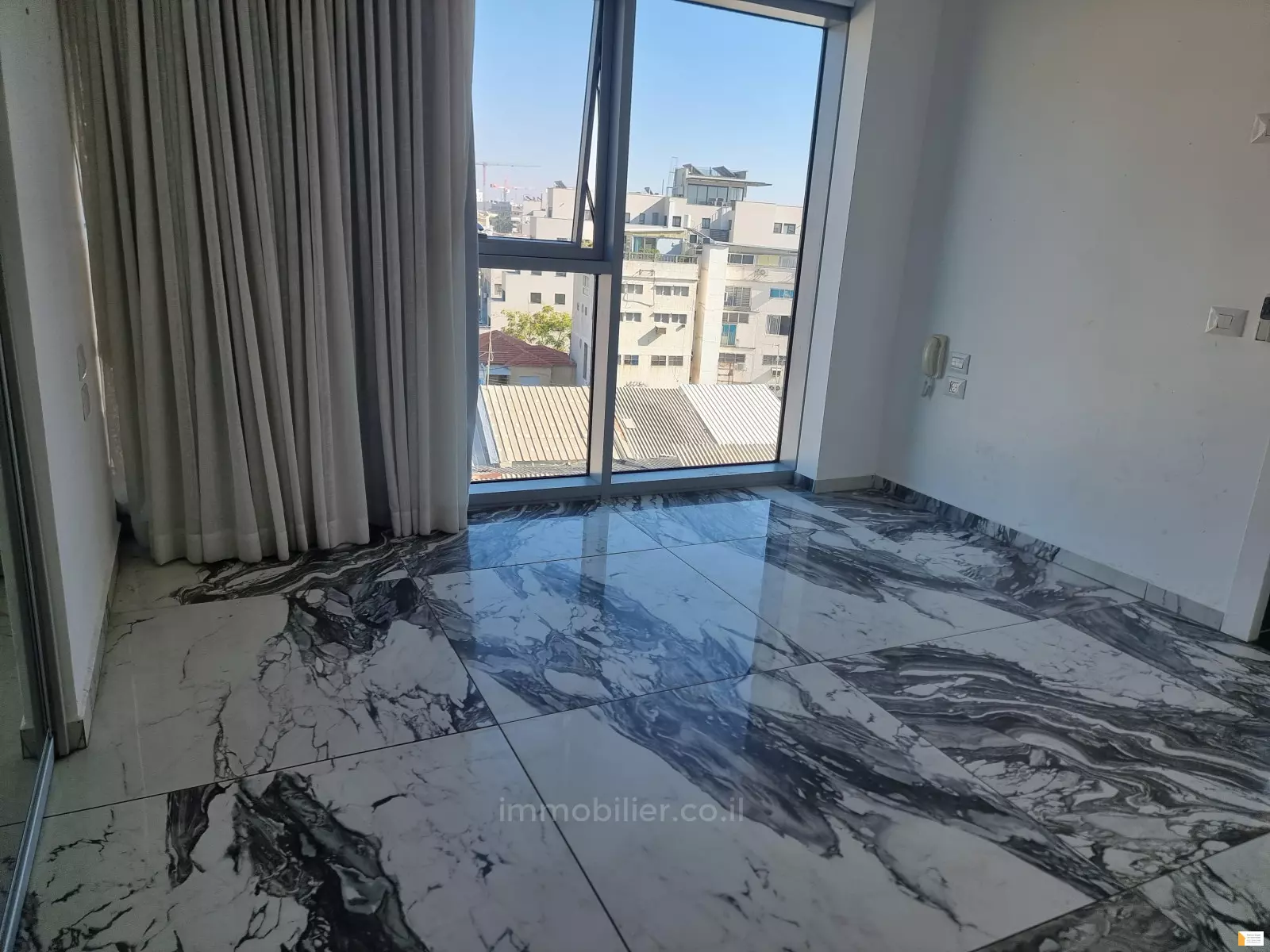 Appartement 4 pièces  Tel Aviv Florentine 232-IBL-3870