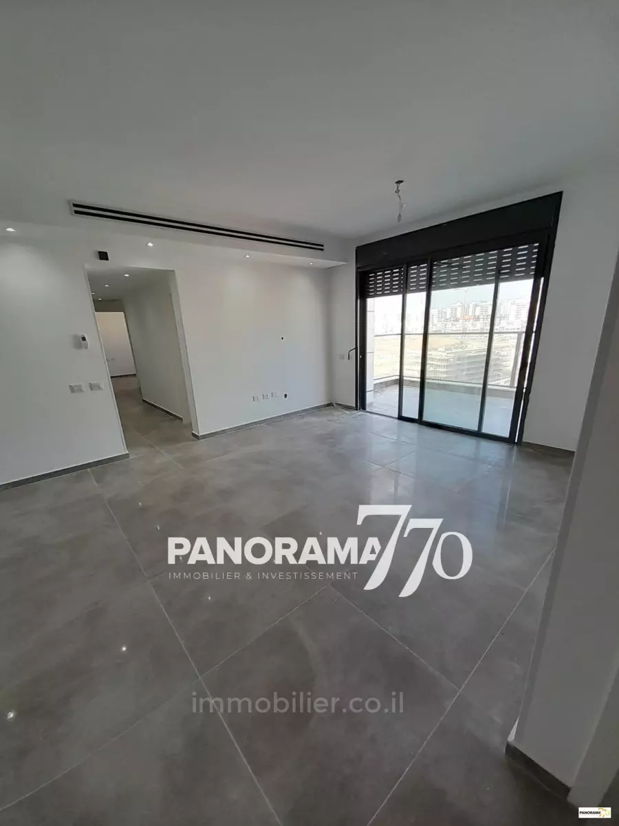 Appartement 5 pièces  Netivot Maarav 233-IBL-1380