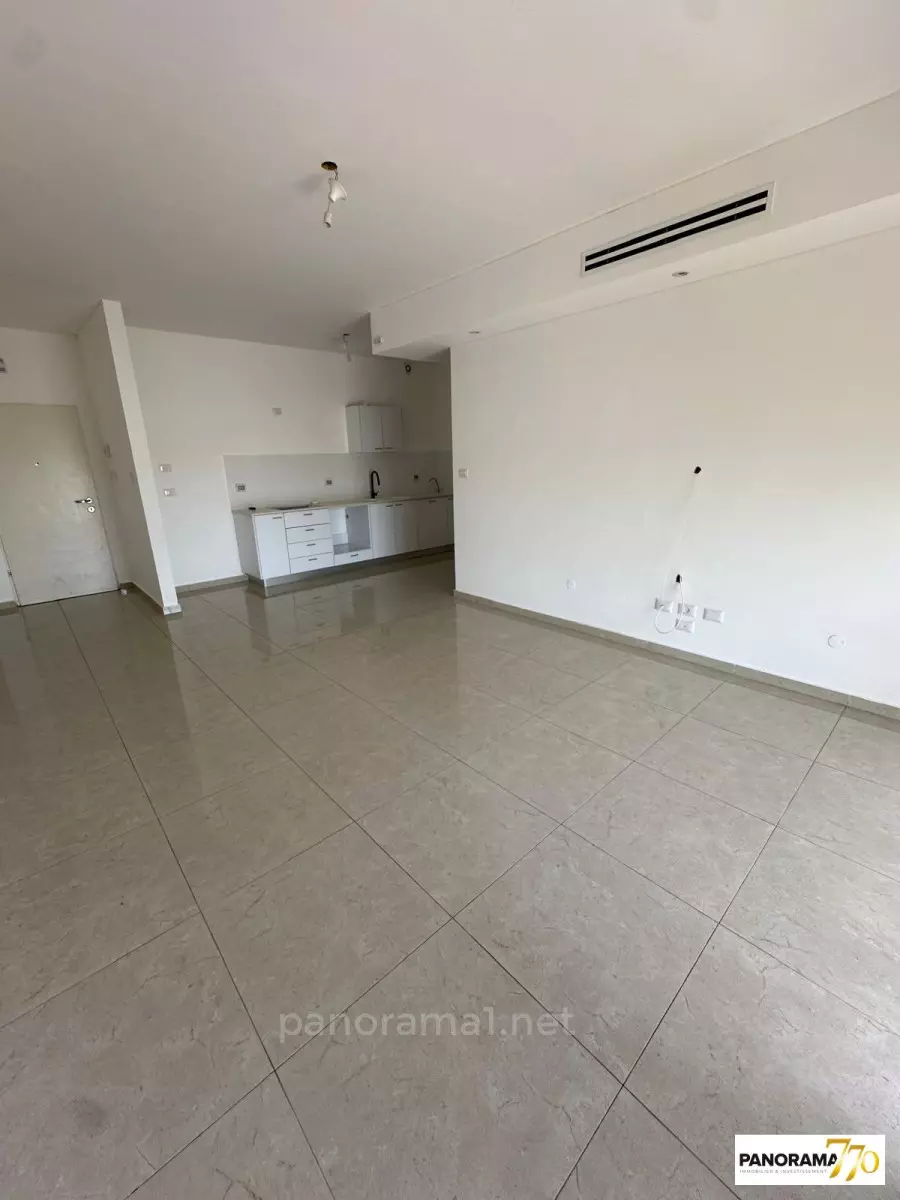 Appartement 5 pièces  Netivot Maarav 233-IBL-1521