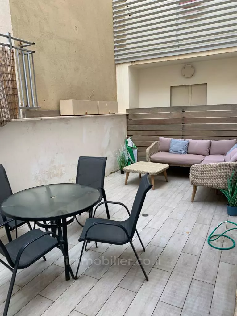 Appartement 3 pièces  Tel Aviv Kerem Hatemanim 245-IBL-1785