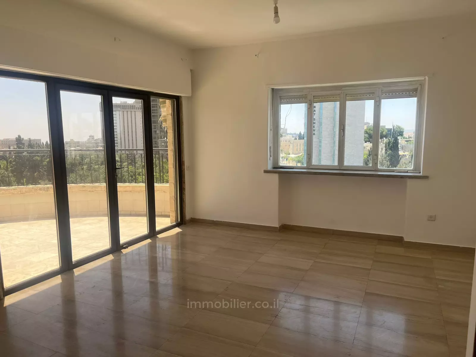 Appartement 3 pièces  Jerusalem Centre Ville 245-IBL-1845