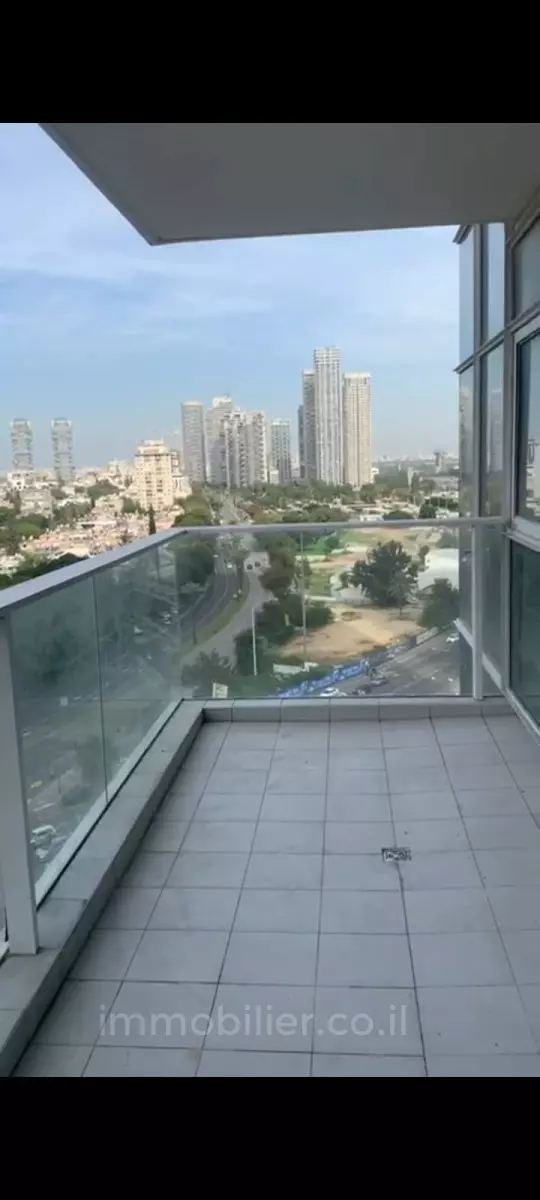 Appartement 3 pièces  Tel Aviv Montifiory 245-IBL-1877