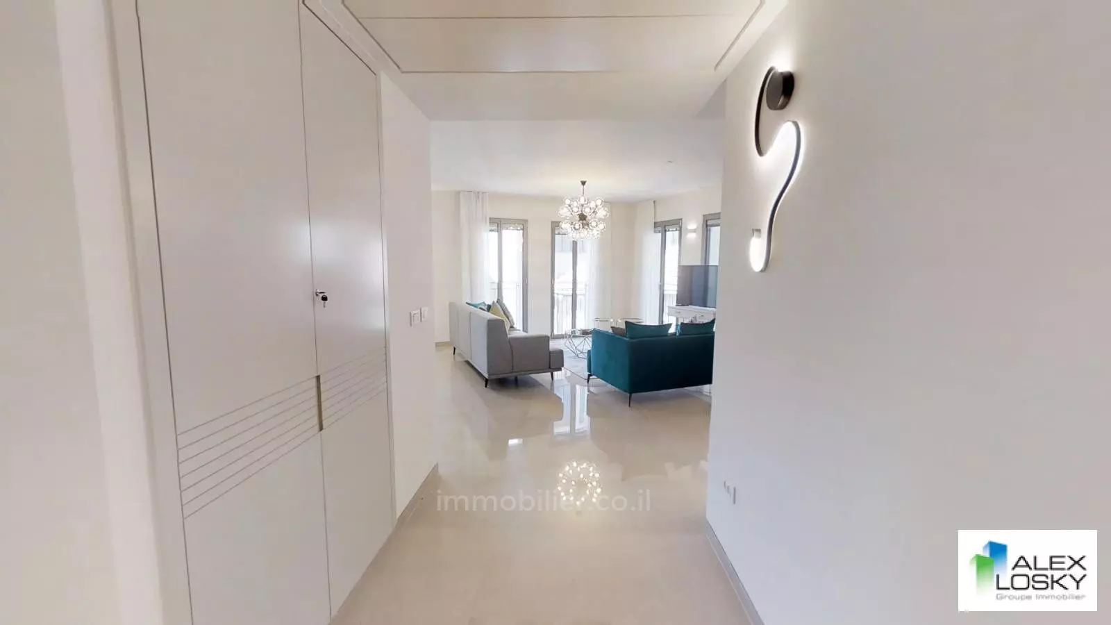 Apartment 3 rooms Jerusalem Mamila 245-IBL-1905