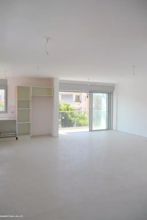 Appartement 4 pièces  Tel Aviv quart de la mer 291-IBL-520