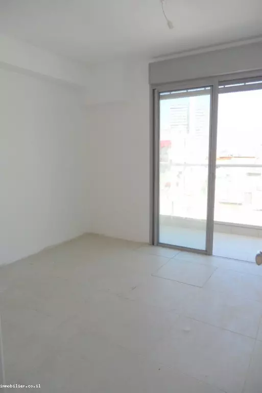 Appartement 4 pièces  Tel Aviv quart de la mer 291-IBL-520