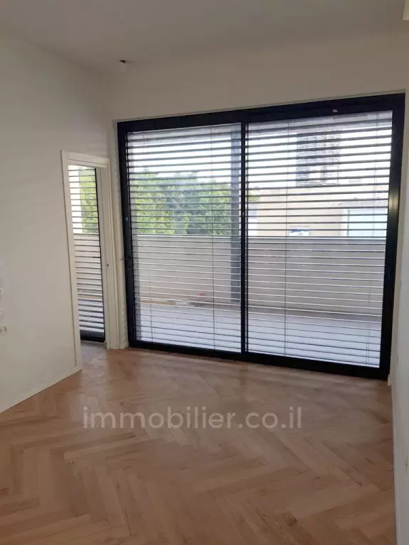 Appartement 4 pièces  Tel Aviv quart de la mer 291-IBL-653