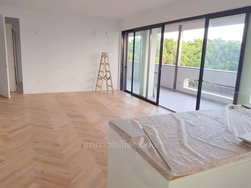 Appartement 4 pièces  Tel Aviv quart de la mer 291-IBL-653