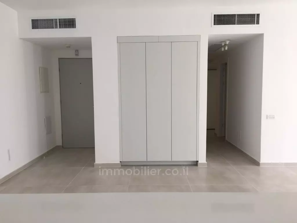 Appartement 4 pièces  Tel Aviv Neve Tsedek 291-IBL-723