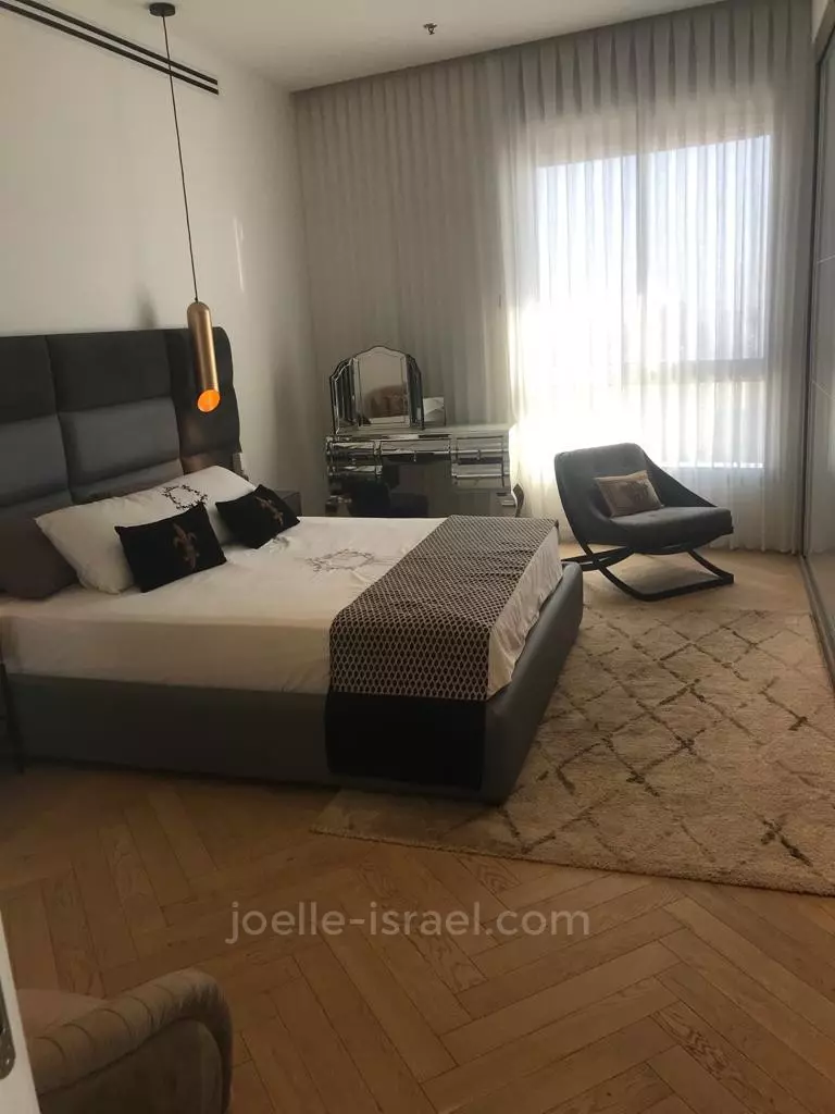 Penthouse 6 pièces  Netanya Nat600 316-IBL-1437