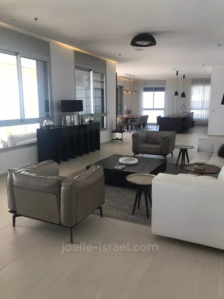 Penthouse 6 pièces  Netanya Nat600 316-IBL-1437