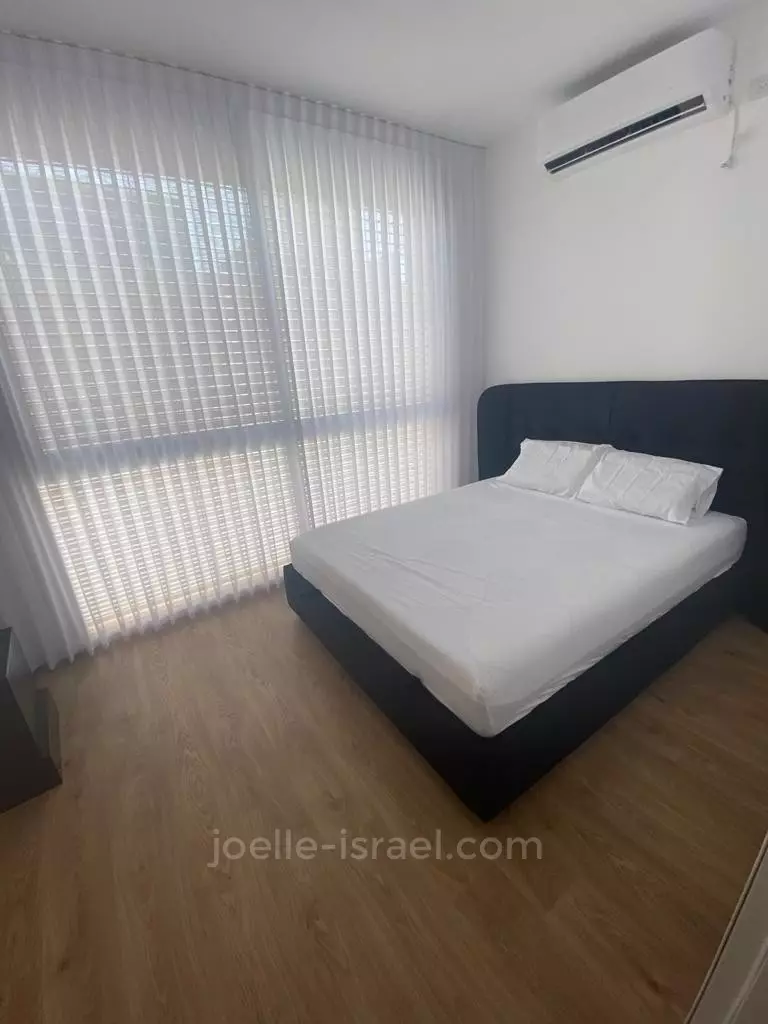 Villa 7 pièces  Netanya Nat600 316-IBL-1466