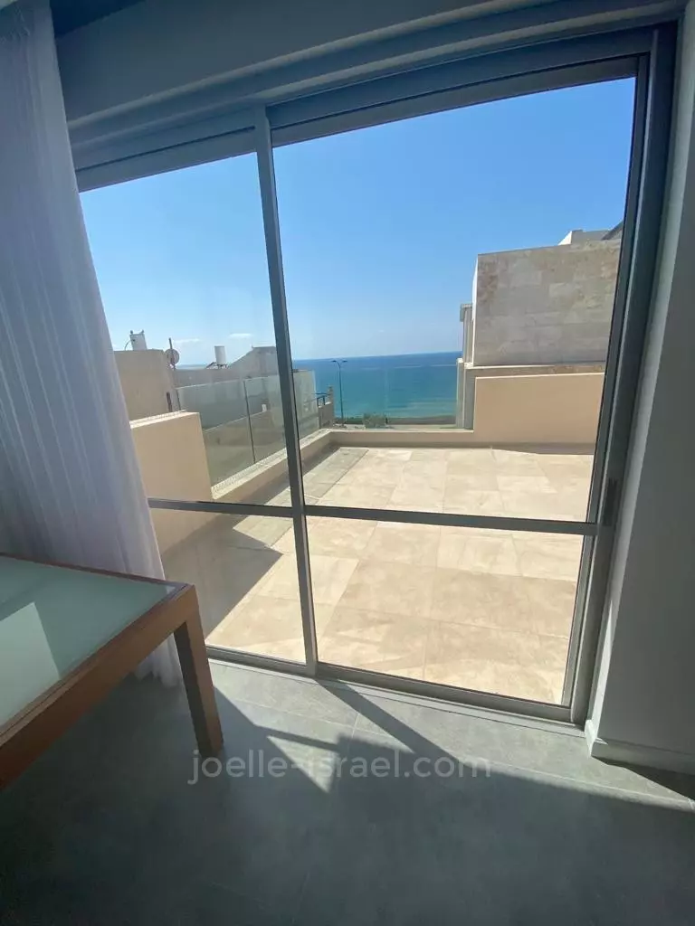 Villa 7 pièces  Netanya Nat600 316-IBL-1466