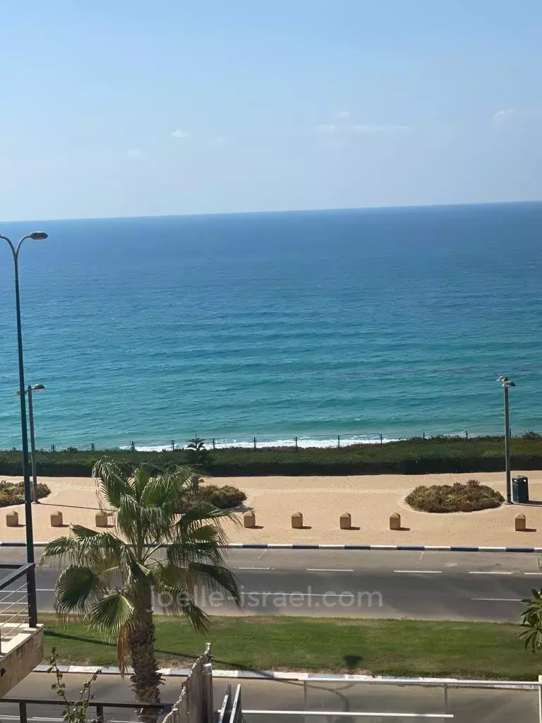 Villa 7 pièces  Netanya Nat600 316-IBL-1466