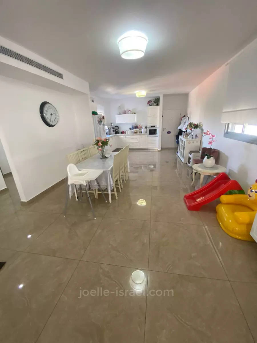 Appartement 5 pièces  Netanya Centre Ville 316-IBL-1638