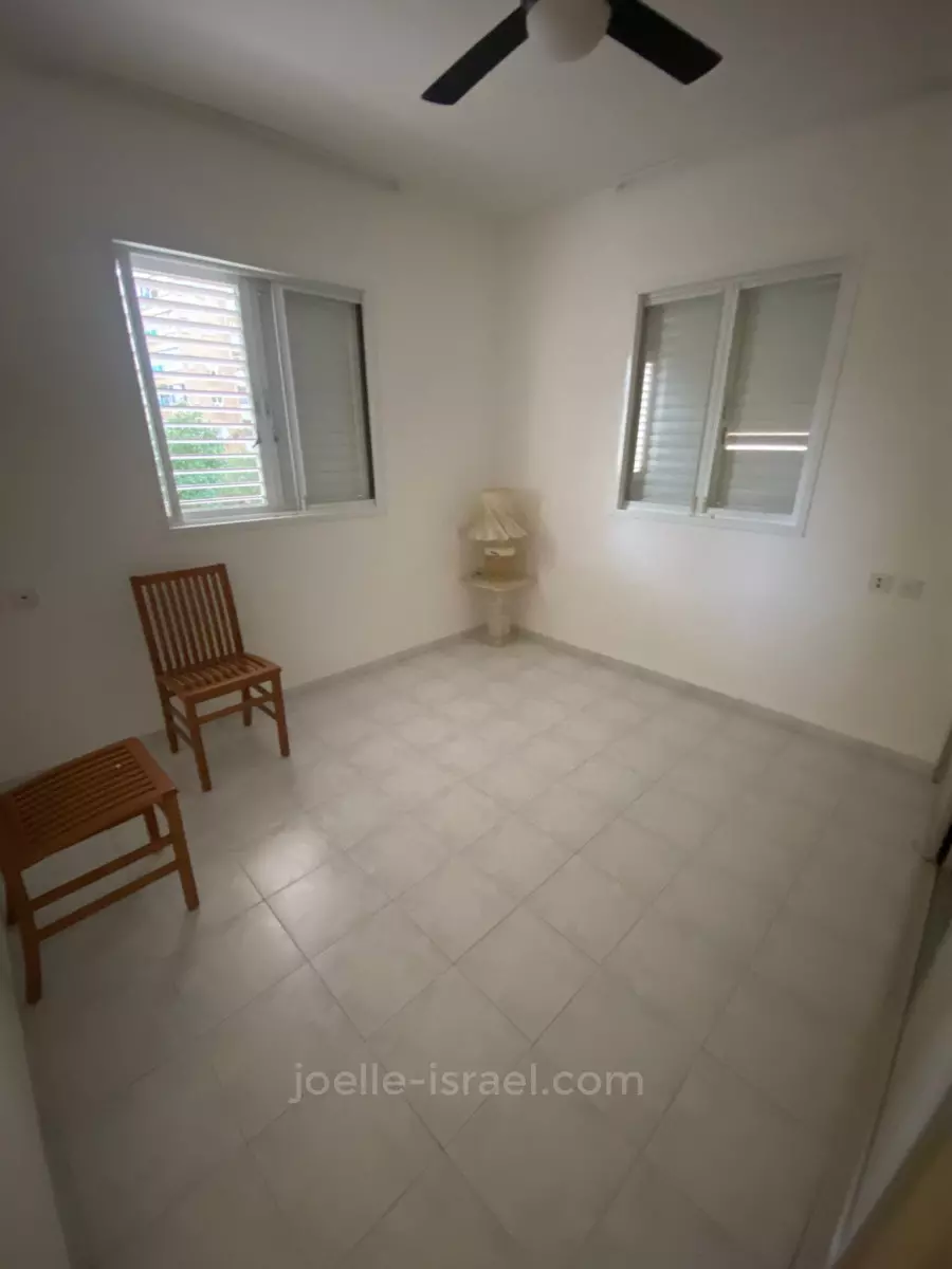 Appartement 4.5 pièces  Netanya Kikar 316-IBL-1643