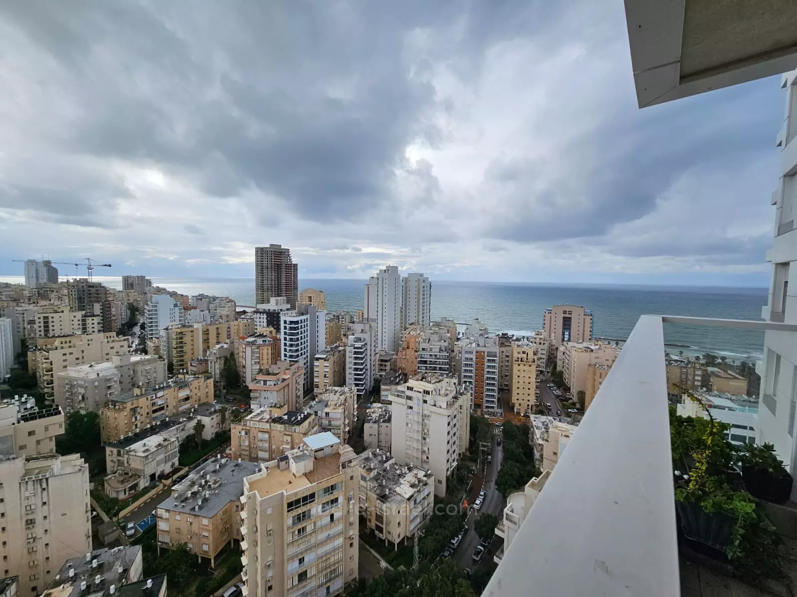 Appartement 3 pièces  Netanya Kikar 316-IBL-1664