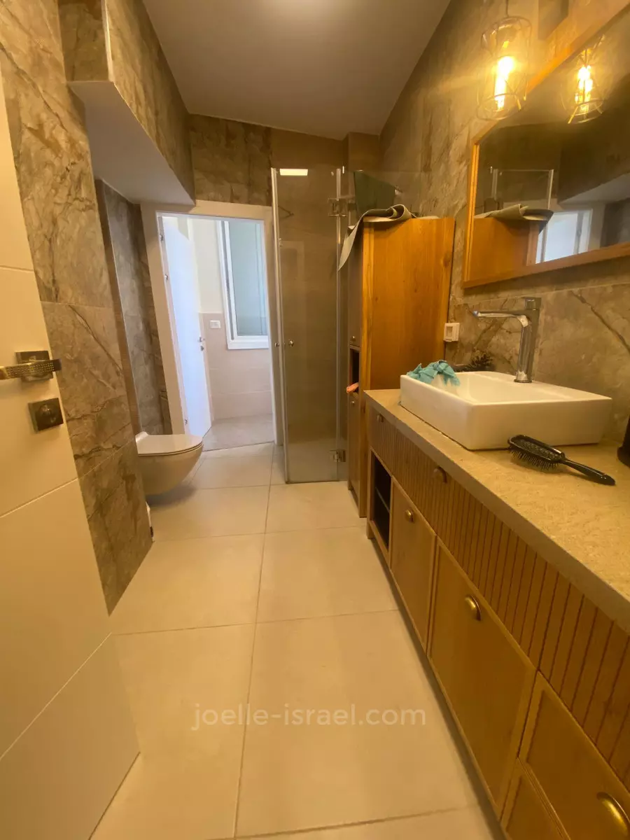 Appartement 4 pièces  Netanya Kikar 316-IBL-1729