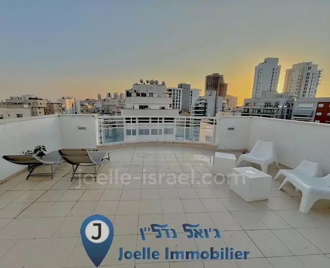 Penthouse 5 pièces  Netanya Centre Ville 316-IBL-1756