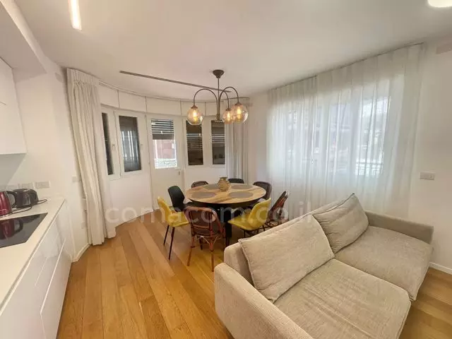 Appartement 4 pièces  Tel Aviv Lev Tel-Aviv 342-IBL-6287