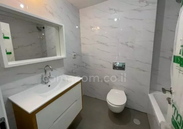 Apartment 4 rooms Bat yam Bat yam 342-IBL-6323