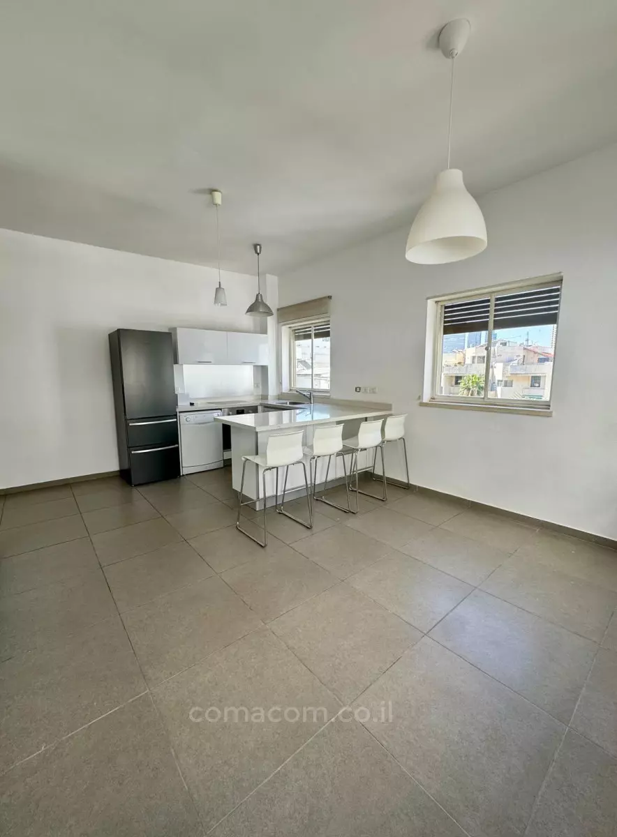 Apartment 2 rooms Tel Aviv Ben-Yehuda 342-IBL-6442