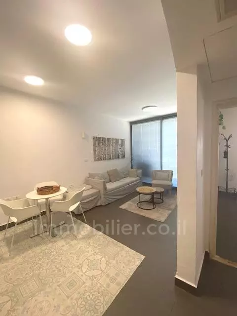 Appartement 2 pièces  Tel Aviv Ben-Yehuda 342-IBL-6759