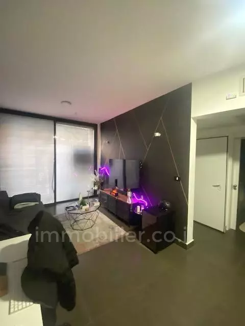 Appartement 2 pièces  Tel Aviv Ben-Yehuda 342-IBL-6762