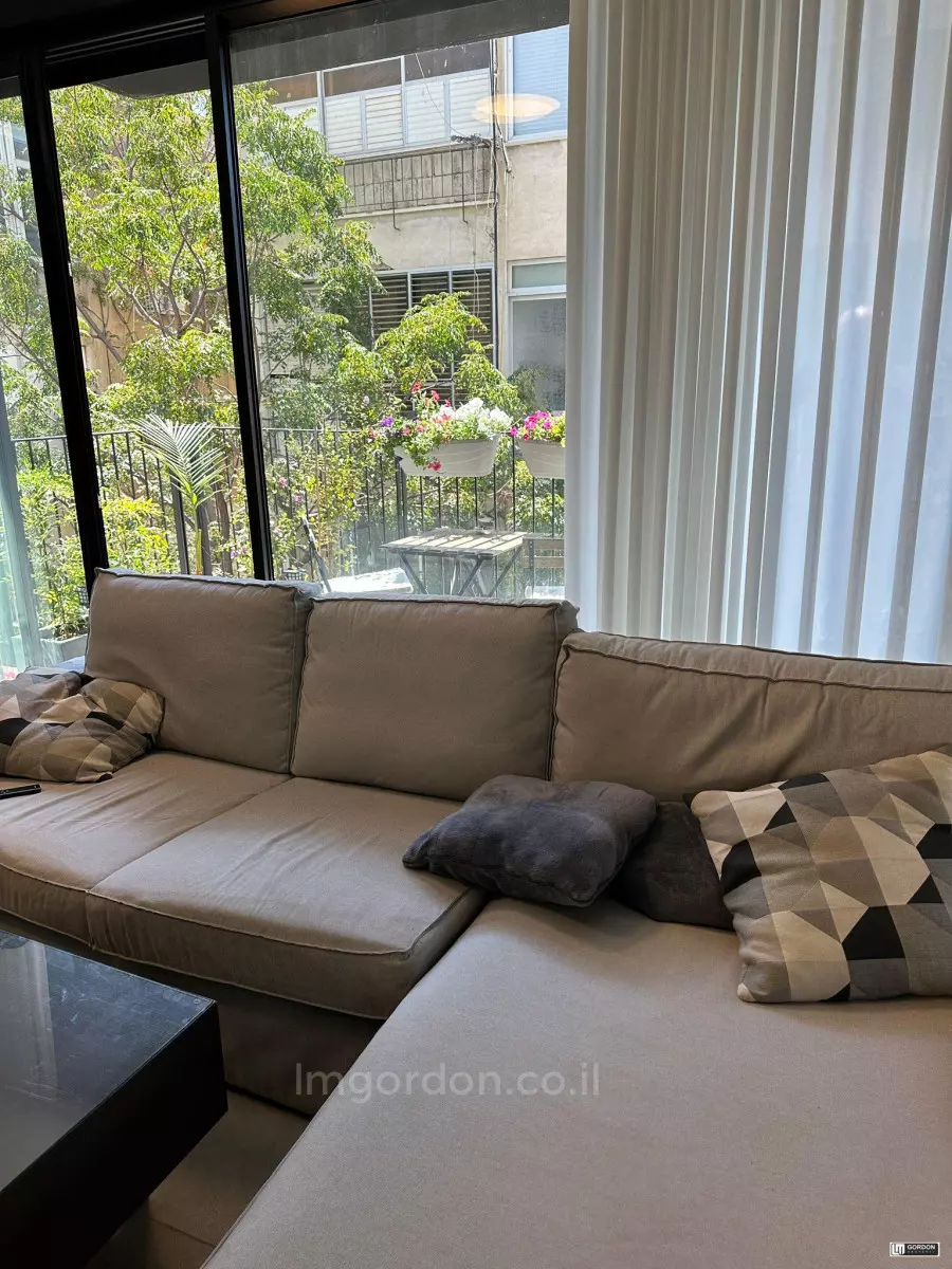 Appartement 3 pièces  Tel Aviv Montifiory 357-IBL-1500