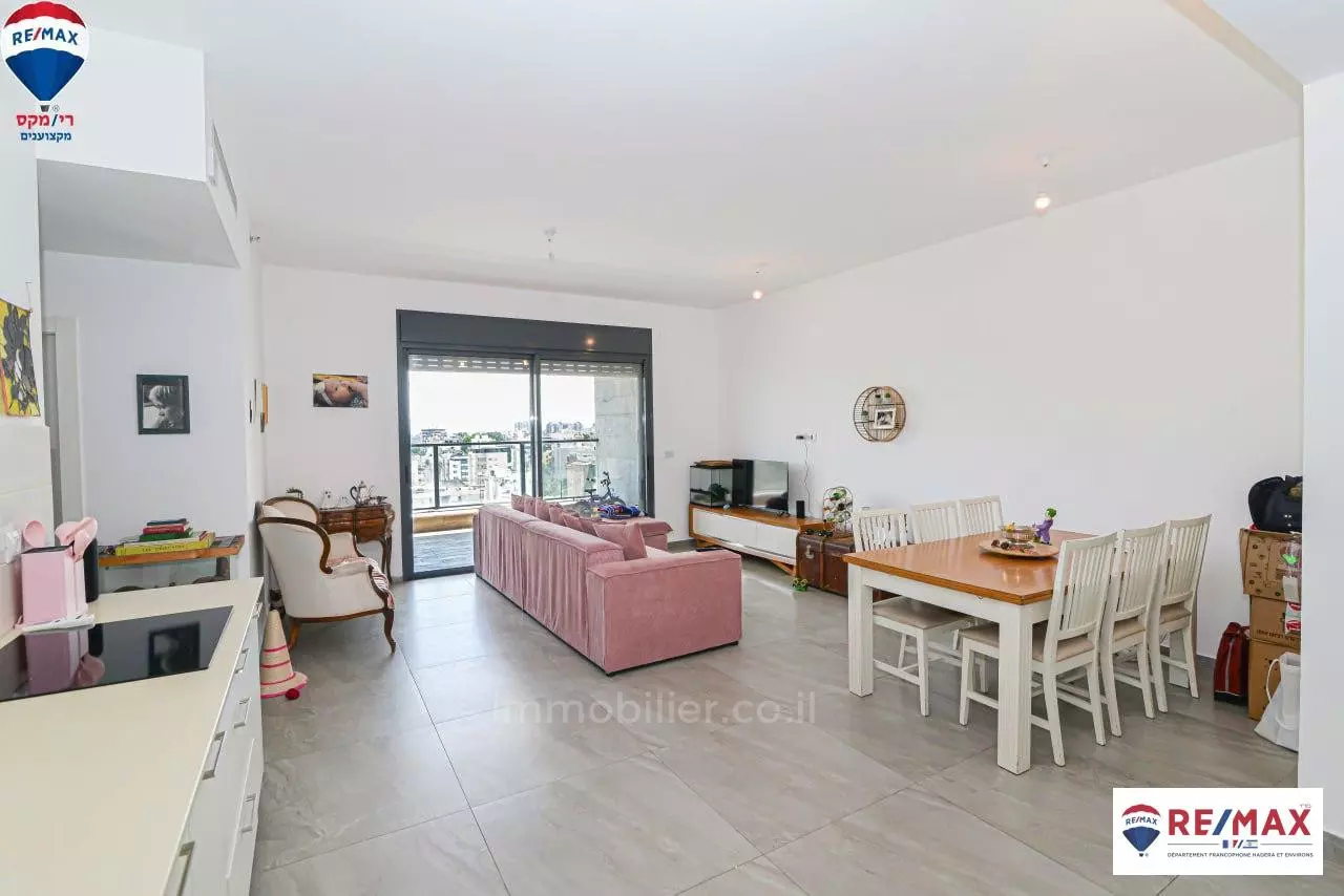 Appartement 5 pièces  Hadera Centre ville 379-IBL-350