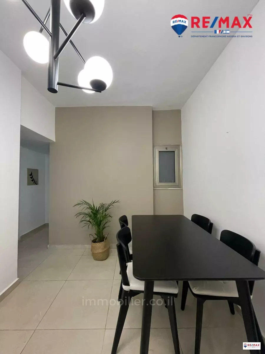 Appartement 4 pièces  Hadera Centre ville 379-IBL-362