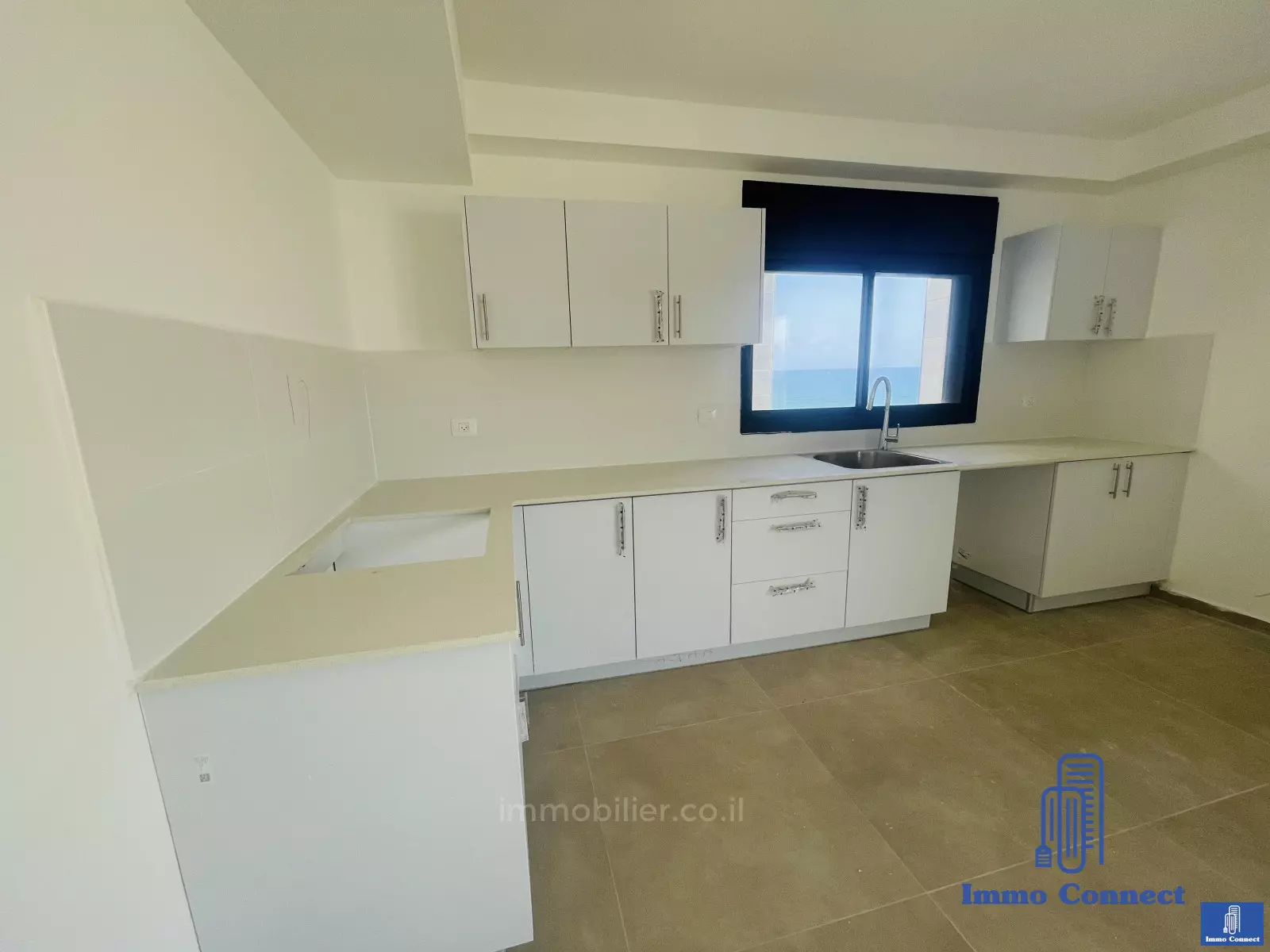 Appartement 4 pièces  Bat yam Bat yam 440-IBL-393