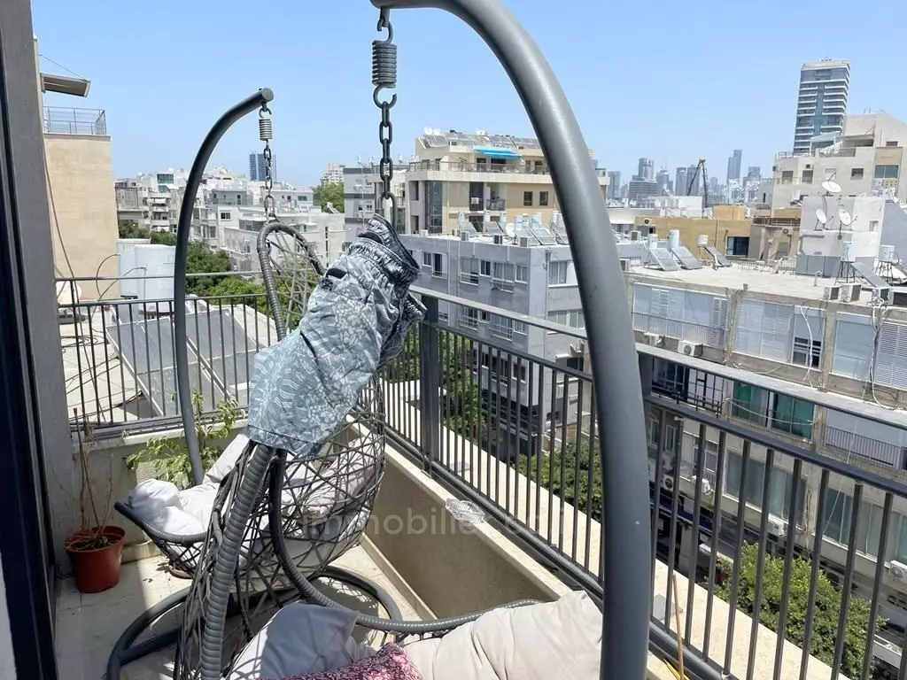 Duplex 4 pièces  Tel Aviv Centre Ville 457-IBL-1138